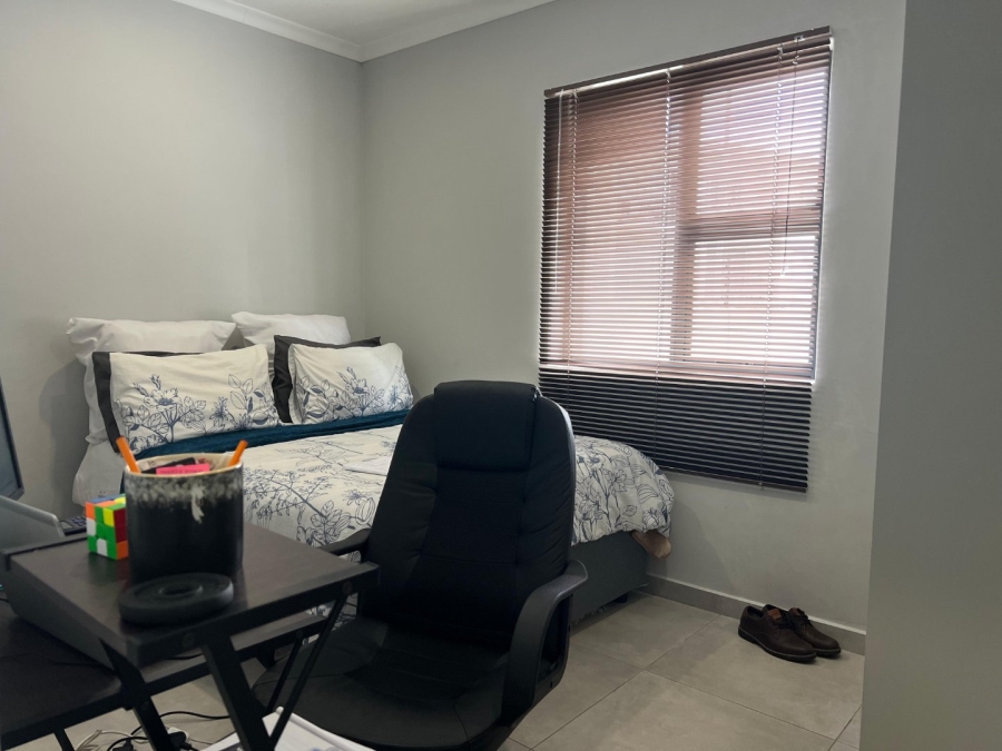 2 Bedroom Property for Sale in Parklands Western Cape